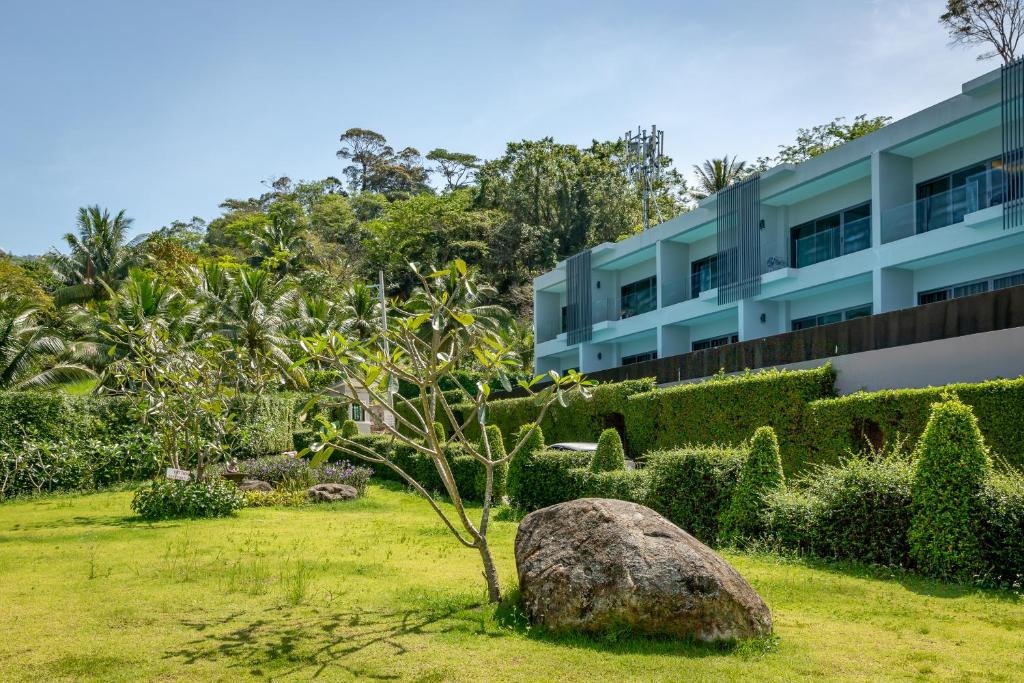 هتل پاتونگ بی هیل ریزورت و اسپا پوکت